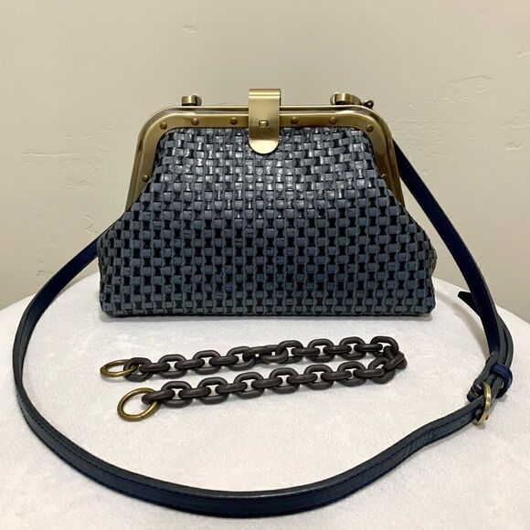 Chic Design Handmade Genuine Woven Leather Push Lock Clutch/Wristlet/Crossbody - Picture 12 of 16